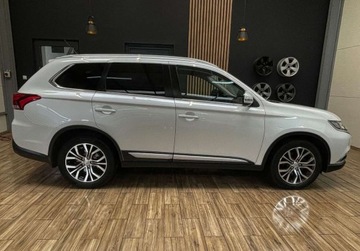 Mitsubishi Outlander III SUV Facelifting 2015 2.0 MIVEC 150KM 2016 Mitsubishi Outlander 2.0 4X4 AUTOMAT GWARANCJA bezwypadkowy 2.0, zdjęcie 5