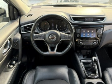 Nissan Qashqai II Crossover 1.2 DIG-T 115KM 2017 Nissan Qashqai LEDy Panorama Kamery 360 Lifting, zdjęcie 18