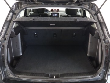 Suzuki Vitara III SUV Facelifting 1.0 BoosterJet 111KM 2019 Suzuki Vitara 1.0 BoosterJet, Salon Polska, zdjęcie 13