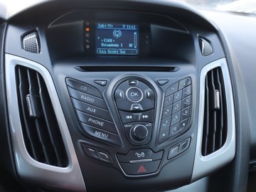 Ford Focus III Hatchback 5d 1.6 Duratorq TDCi DPF 95KM 2012 Ford Focus 1.6 TDCi, Klima, zdjęcie 11