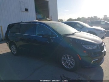 Chrysler Pacifica II 2024 Chrysler Pacifica Touring L, 2024r., 3.6L 3.6 Benzyna 287KM, zdjęcie 6