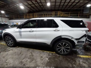 Ford Explorer VI 2025 Ford Explorer St-Line 2025 2.3 Benzyna 300KM, zdjęcie 2