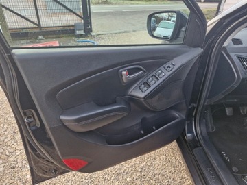 Hyundai ix35 SUV Facelifting 1.6 GDI 135KM 2015 Hyundai ix35 Piekny 1.6 b z Niemiec ful opcja 100 bezwypadkowy zarejestrow, zdjęcie 20