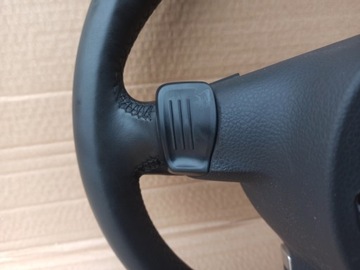 Многофункциональный руль VW GOLF с подрулевыми лепестками VI