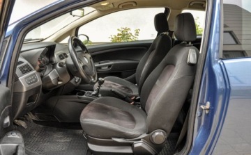 Fiat Punto Grande Punto Hatchback 5d 1.4 8v 77KM 2007 Fiat Grande Punto 1,4 Salon PL 151 tys. km 20072008 r. klimatyzacja 1.4, zdjęcie 6