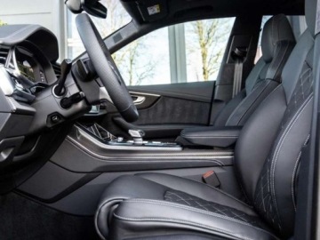 Audi Q8 2026 AUDI Q8 / E-Tron Q8 60 TFSI e quattro Suv 3.0 (490KM) 2026, zdjęcie 3