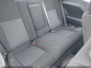 Dodge Challenger III 2021 Dodge Challenger 2021 Dodge Challenger SXT RWD 3.6 Benzyna 303KM, zdjęcie 7