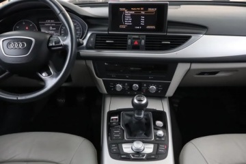 Audi A6 C7 Avant Facelifting 2.0 TDI ultra 190KM 2016 Audi A6 2.0 TDI, 187 KM, Skóra, Xenon, Bi-Xenon, zdjęcie 11