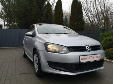 Volkswagen Polo V Hatchback 5d 1.2 TDI-CR DPF 75KM 2010 Volkswagen Polo 1.2 TDI 75KM # Klima # Parktronik, zdjęcie 2
