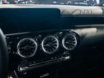 Mercedes Klasa A W177/V177 Hatchback AMG Facelifting 2.0 A45S 421KM 2025 A Klasa 45 S AMG 4-Matic+ 2.0 (421KM) 2025, zdjęcie 10