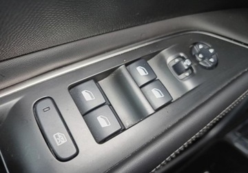 Peugeot 3008 II Crossover 1.2 PureTech 130KM 2018 Peugeot 3008 1.2 130KM Allure Salon PL Vat Marza 1.2 Benzyna 130KM, zdjęcie 22