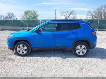 Jeep Compass II 2022 Jeep Compass Latitude 2022 2.4l 2.4 Benzyna 177KM, zdjęcie 2