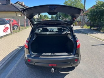 Nissan Qashqai I Crossover Facelifting  1.6 117KM 2013 Nissan Qashqai AUTOMAT KLIMATYZACJA GRZANE FOTELE EL.SZYBY ALUFELGI HAK SE, zdjęcie 17