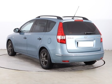 Hyundai i30 I CW 1.6 CRDi 90KM 2009 Hyundai i30 1.6 CRDi, Klima,ALU, zdjęcie 3