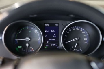 Toyota C-HR I Crossover Facelifting 2.0 Hybrid Dynamic Force 184KM 2019 Toyota C-HR 2.0 Hybrid Selection 2.0 Hybryda 184KM, zdjęcie 8