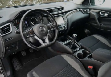 Nissan Qashqai II Crossover Facelifting 1.6 DiG-T 163KM 2018 Nissan Qashqai Nissan Qashqai 1.6 DIG-T Acenta 1.6 Benzyna 163KM, zdjęcie 20
