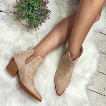 МОДНЫЕ ЖЕНСКИЕ АЖУРНЫЕ КОВБОЙСКИЕ БОТИНКИ С ПРОЗИЦЕЙ - размер 40