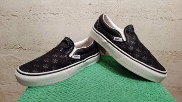 TRAMPKI VANS CLASSIC SLIP-ON STAN BARDZO DOBRY
