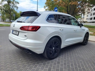 Volkswagen Touareg III SUV 4.0 V8 TDI SCR 422KM 2019 Touareg R-LINE * V8 4,0l diesel 421KM*Salon PL*Bezwypadkowy* ASO*VAT23, zdjęcie 31
