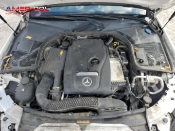 Mercedes Klasa C W205 2016 Mercedes-Benz Klasa C 2016 Mercedes-Benz C-Class 4dr Sdn C 300 RWD 2.0, zdjęcie 7