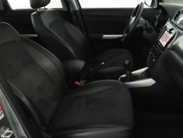 Suzuki Vitara III SUV 1.6 VVT 120KM 2016 Suzuki Vitara 1.6 VVT, Salon Polska, zdjęcie 8