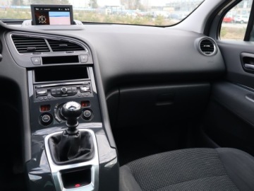 Peugeot 5008 I Minivan Facelifting 1.6 HDi 115KM 2014 Peugeot 5008 1.6 HDi, Salon Polska, Serwis ASO, zdjęcie 7