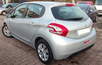 Peugeot 208 I Hatchback 3d 1.0 PureTech 68KM 2014 Peugeot 2081.0 VTI klima Tempomat, zdjęcie 3