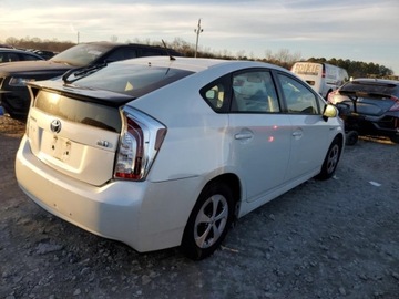 Toyota Prius III 2015 Toyota Prius 2015 1.8l 1.8 Hybryda 134KM, zdjęcie 3