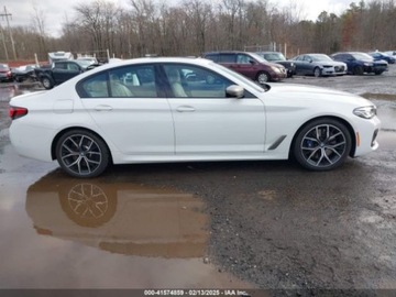 BMW Seria 5 G30-G31 2021 BMW Seria 5 M550i xDrive 2021 4.4l 4.4 Benzyna 523KM, zdjęcie 6