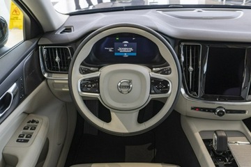 Volvo V60 II  Kombi Facelifting 2.0 B4 B 197KM 2025 Volvo V60 Plus Dark B4 Mild hybrid Benzyna 197 KM, zdjęcie 16