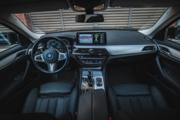 BMW Seria 5 G30-G31 Limuzyna Facelifting 2.0 520d 190KM 2021 BMW 520 d 2.0 Shadow Line Steptronic, zdjęcie 8