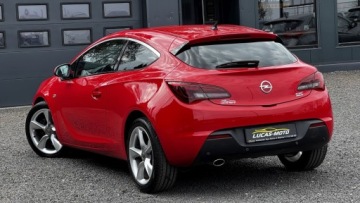 Opel Astra J Hatchback 5d 1.4 Turbo ECOTEC 140KM 2012 Opel Astra GTC, Udok. przebieg GWARANCJA 1.4 Benzyna 140KM, zdjęcie 7