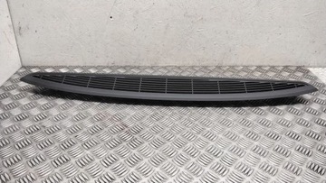BMW 5 F10 F11 2012 Z ZADU MŘÍŽKA POLIČKY ZADNÍ KUFRU