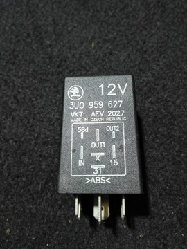 SKODA PRZEKAŻNIK 445 3U0959627