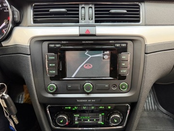 Skoda Superb II Sedan 2.0 TDI CR DPF 140KM 2013 Skoda Superb duze rodzinne kombi w 4x4 z automatyczna skrzynia dsg w bogat, zdjęcie 27