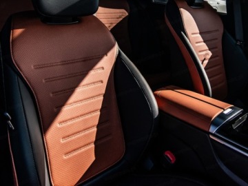 Mercedes GLC C254/X254 SUV 2.0 300d 269KM 2025 GLC Coupe 300 d 4-Matic AMG Line 2.0 (269KM) 2025, zdjęcie 3