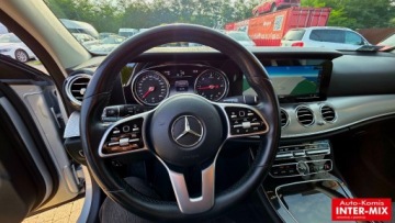 Mercedes Klasa E W213 Kombi 2.0 220d 194KM 2020 Mercedes-Benz Klasa E Niski przebieg Idealne bogata wersja AUTOMAT 2.0, zdjęcie 29