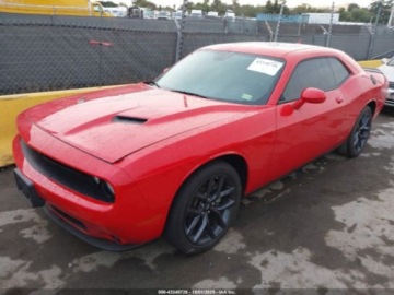 Dodge Challenger III 2023 Dodge Challenger SXT 2023 3.6l 3.6 Benzyna 303KM, zdjęcie 1