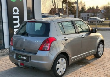 Suzuki Swift IV Hatchback 5d 1.3 92KM 2009 Suzuki Swift 1.3B 91KM 2009r. Salon Polska 1.3 Benzyna 92KM, zdjęcie 4