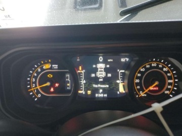 Jeep Wrangler IV 2024 Jeep Wrangler RUBICON 2024 3.6 Benzyna 285KM, zdjęcie 9