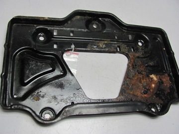 Мерседес W124 Аккумуляторная база