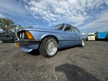 BMW Seria 3 E21 Coupe 323 i 143KM 1981 BMW 3 (E21) 323 i 143 KM, zdjęcie 11
