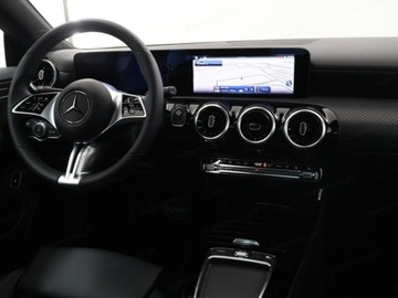 Mercedes CLA C118/X118 Coupe Facelifting 1.3 200 163KM 2025 MERCEDES-BENZ CLA 200 Sedan 1.3 (163KM) 2025, zdjęcie 11