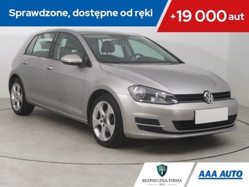 Volkswagen Golf VII Variant 1.2 TSI BlueMotion Technology 110KM 2017 VW Golf 1.2 TSI, Klima