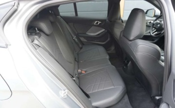 BMW Seria 1 F70 2025 BMW Seria 1 1-Wlasciciel Xdrive Led Matrix Panorama Keyless Harman M-Pakie, zdjęcie 10