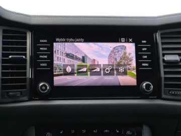 Skoda Kodiaq I SUV 2.0 TDI SCR 200KM 2021 Skoda Kodiaq Sportline 2.0 TDI 200KM 4x4 DSG 7-osobowy Matrix LED Hak, zdjęcie 33