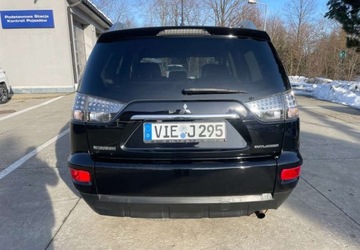 Mitsubishi Outlander II 2.0 MIVEC 147KM 2010 Mitsubishi Outlander Mitsubishi Outlander 2.0 2WD Edition 2.0 Benzyna 147KM, zdjęcie 6
