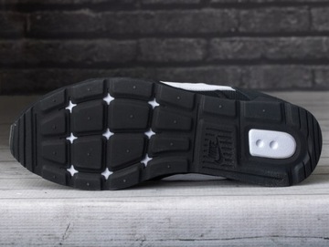 Buty sneakersy, męskie, sportowe Nike Venture Runner CK2944002 BLACK/WHITE