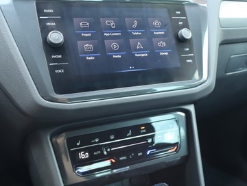 Volkswagen Tiguan II SUV Facelifting 2.0 TSI 190KM 2022 VW Tiguan 2.0 TSI, Salon Polska, 1. Właściciel, zdjęcie 11