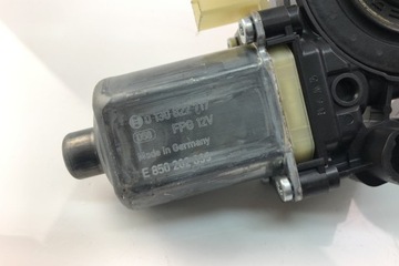 MOTOREK OKNO PŘEDNÍCH PRAVÝCH DVEŘE AUDI A3 (8V1, 8VK) 5Q0959801B
